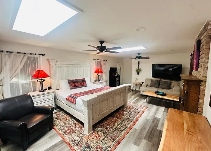 Lantern Light - Romantic Getaway (adults Only) Sedona